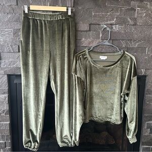 Lovers + Friends Forest Green Velour Sweat Set